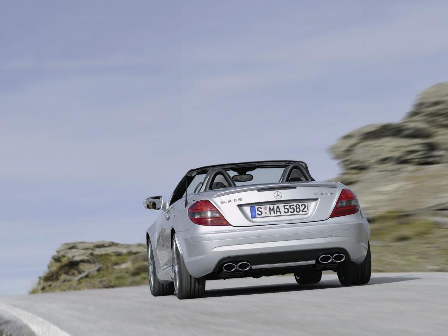  Mercedes-Benz SLK55 AMG 2008 года  (фото 14 из 77)